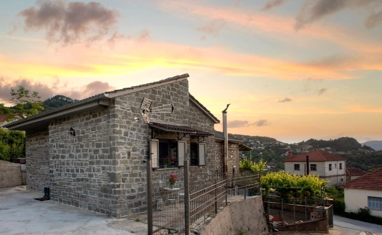 Armonia Pramanta Mountain Tzoumerka Bagian luar foto